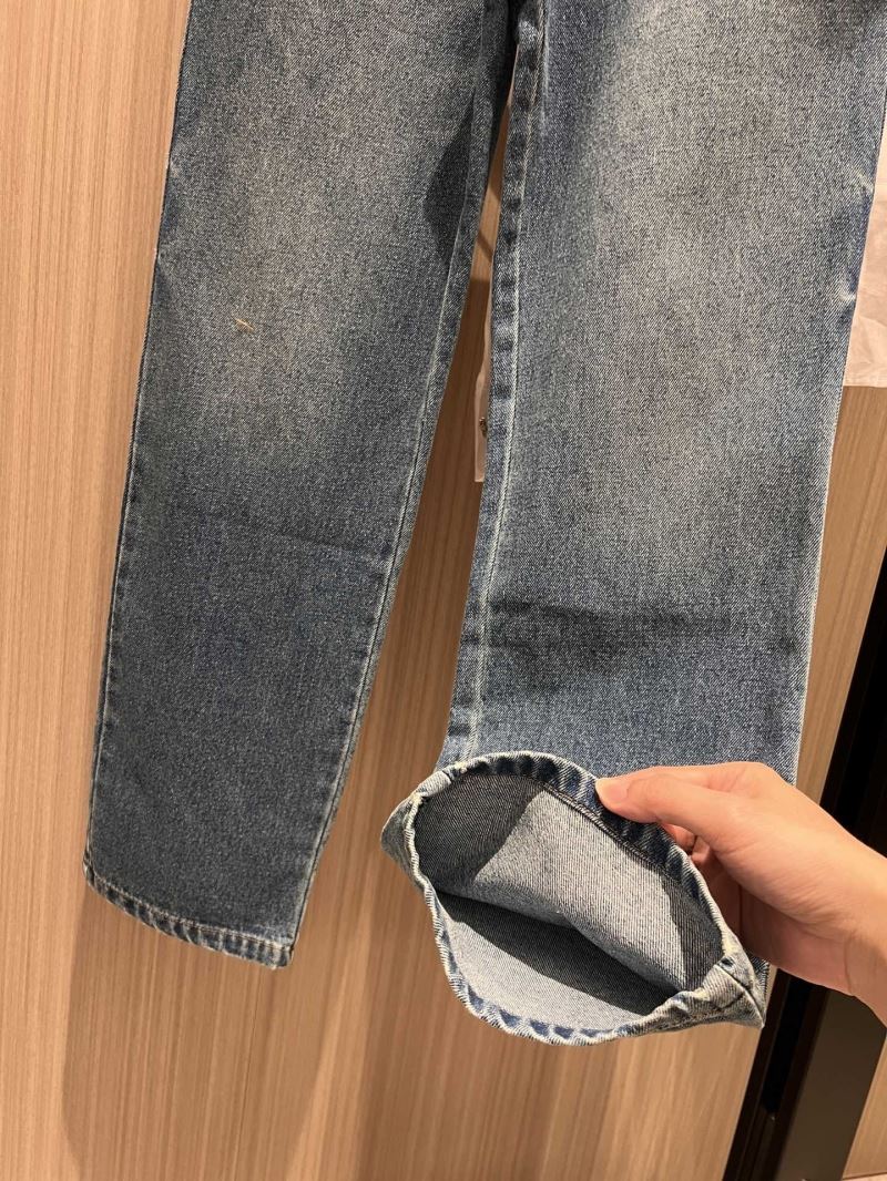 Chanel Jeans